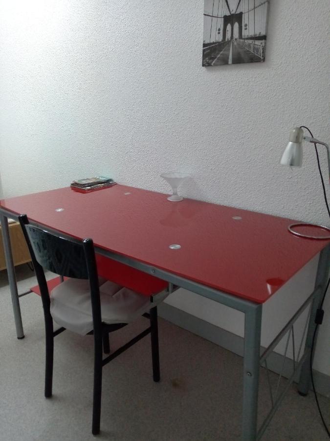 Appartement A 2 Minutes Du Centre Ville Avec Climatisation เปรีเกอ ภายนอก รูปภาพ