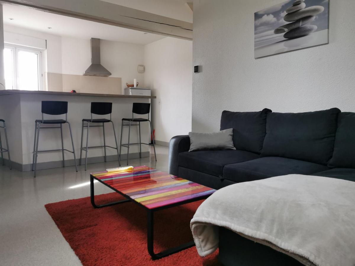 Appartement A 2 Minutes Du Centre Ville Avec Climatisation เปรีเกอ ภายนอก รูปภาพ