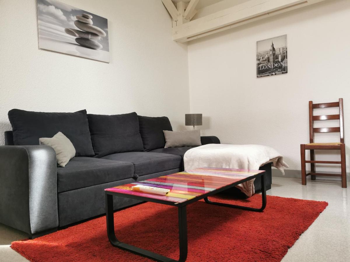 Appartement A 2 Minutes Du Centre Ville Avec Climatisation เปรีเกอ ภายนอก รูปภาพ